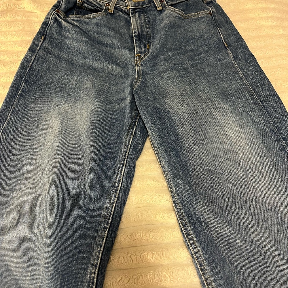 Women’s Classic Blue Jeans
